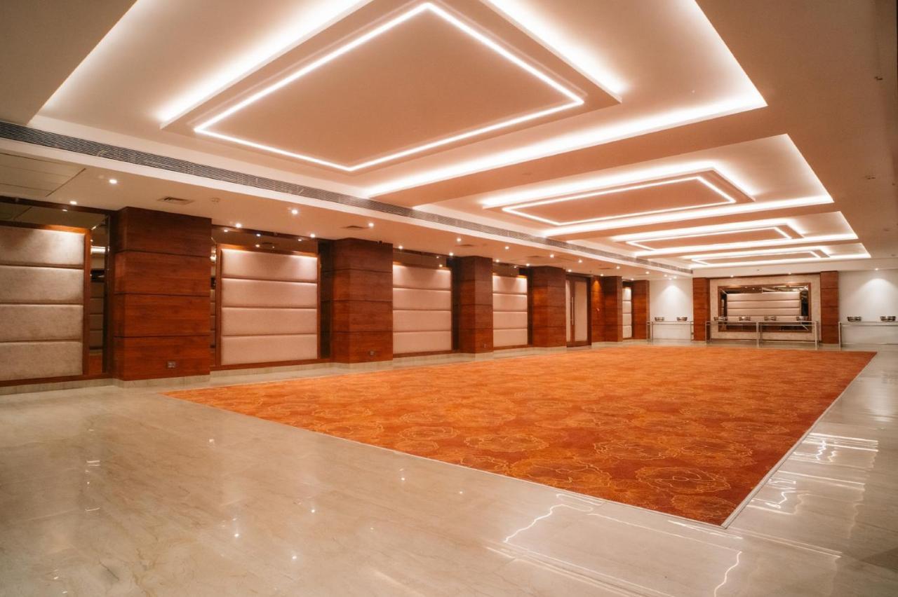 Playotel Premier Vijay Nagar إندور المظهر الخارجي الصورة