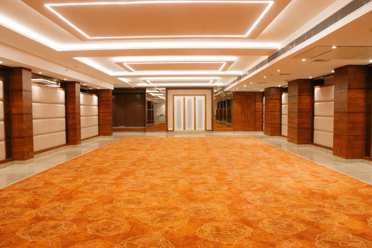 Playotel Premier Vijay Nagar إندور المظهر الخارجي الصورة