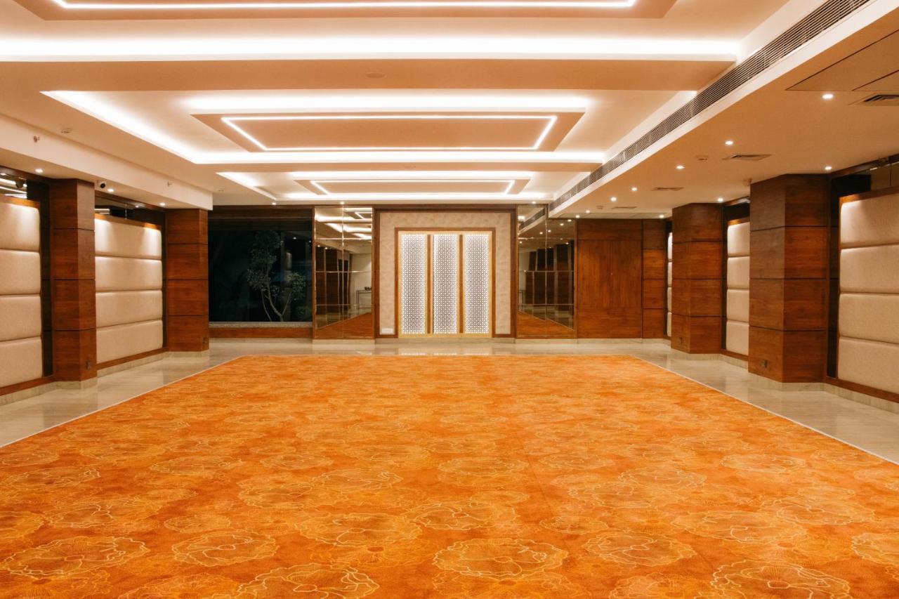 Playotel Premier Vijay Nagar إندور المظهر الخارجي الصورة